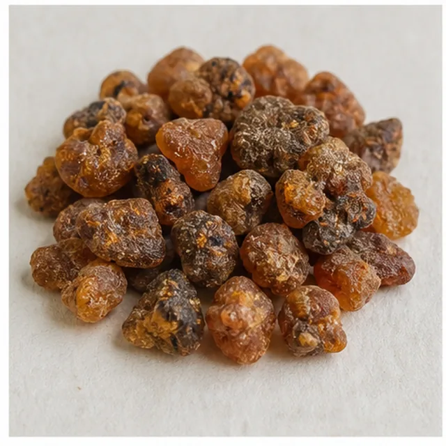 Raw Myrrh material